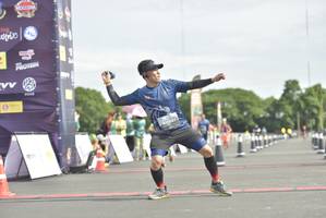 BIB: 147
                            <button type="button" onclick="openModal(4955474)" class="btn btn-primary btn-sm float-right btn-popup" data-toggle="modal" data-target=".modal-high-quality">
                        <i class="fas fa-shopping-cart"></i> Add to Cart
                    </button>
                                            <button type="button" onclick="isThisMe(4955474, true)" class="btn btn-success btn-sm float-right btn-popup btn-isme hidden" data-toggle="tooltip" data-placement="bottom" title="นี่คือรูปของคุณใช่ไหม คลิกที่นี่เพื่อเอาเข้าอัลบั้ม">
                        <i class="fas fa-plus"></i> Add to album
                    </button>
                    <button type="button" onclick="isThisMe(4955474, false)" class="btn btn-warning btn-sm float-right btn-popup btn-isnotme hidden">
                        <i class="fas fa-ban"></i> Remove from album
                    </button>